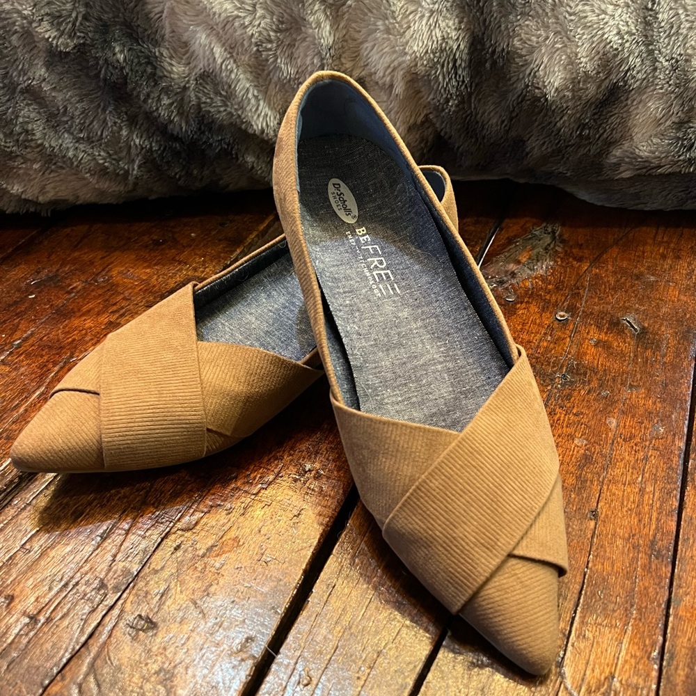 Corduroy camel Dr. Scholl’s flats
